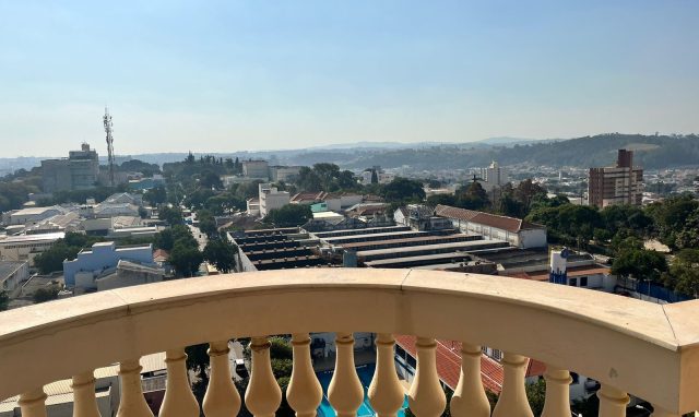 Apartamento 200m² -Edifício Acapulco – Centro