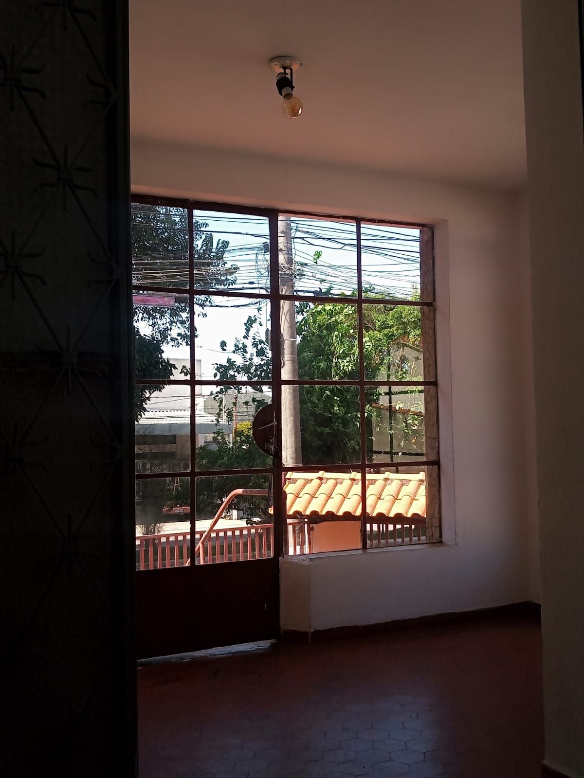 Casa – Av. Samuel Martins