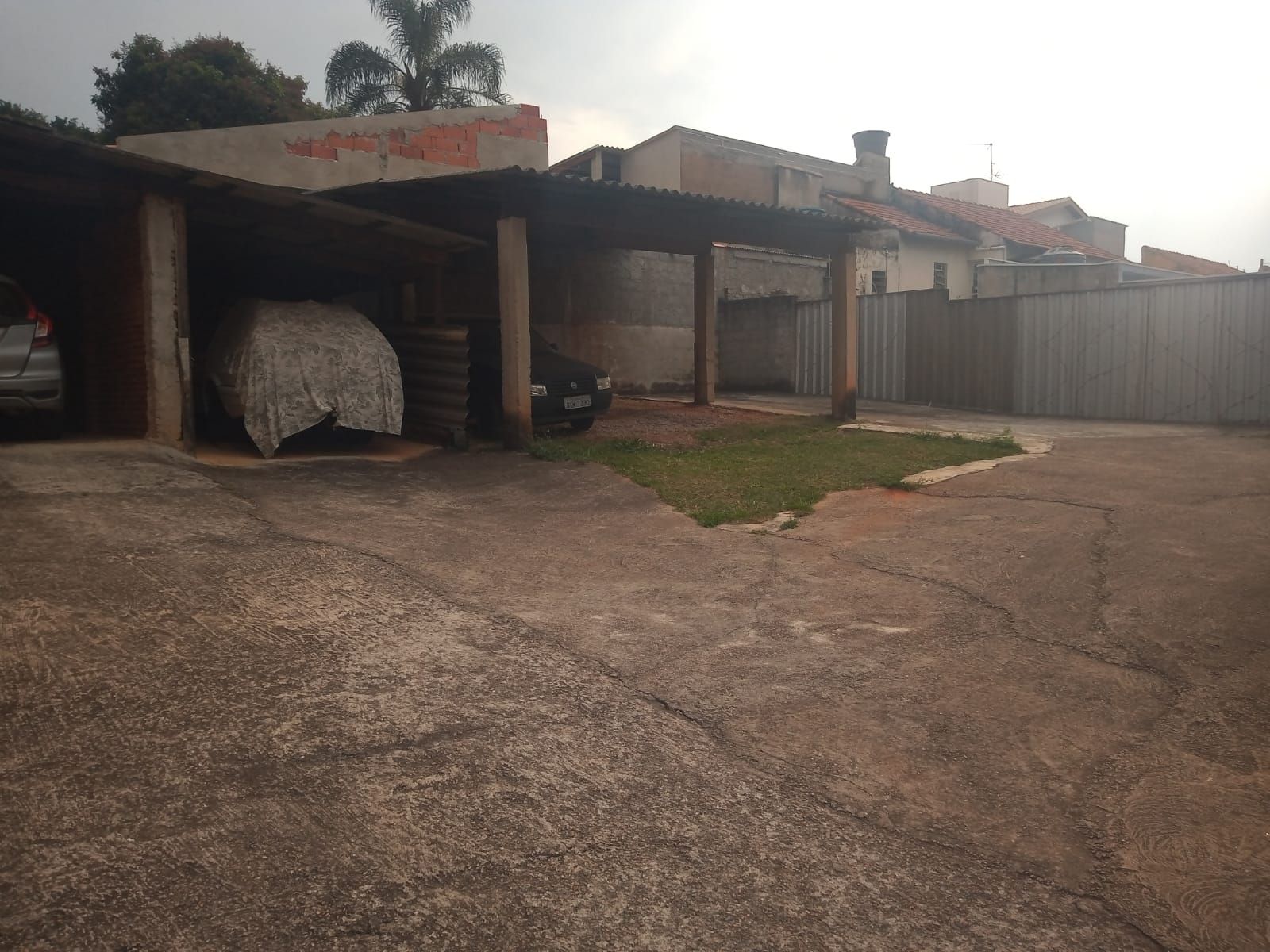 Casa – Av. Samuel Martins