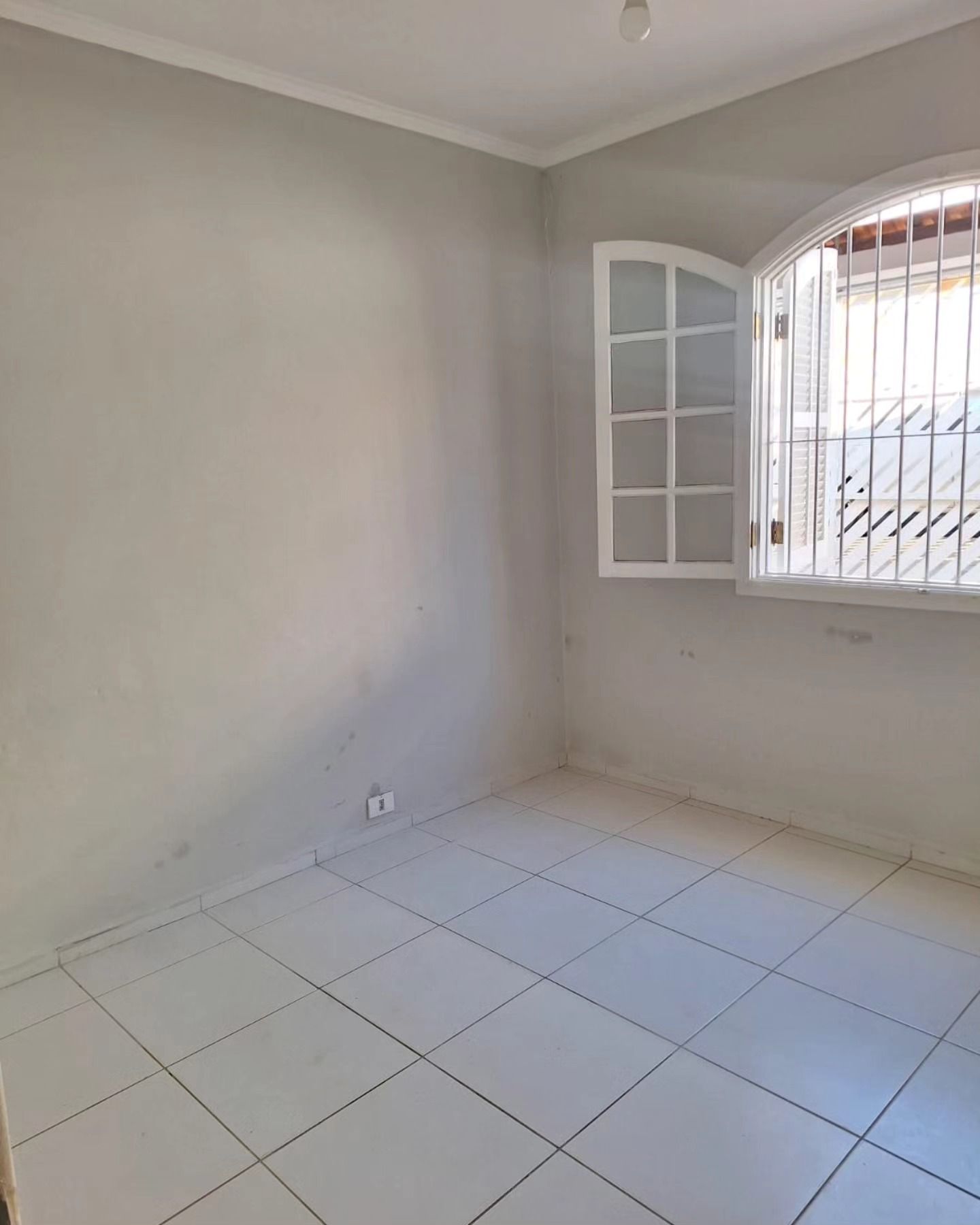 Casa para Alugar em Várzea Paulista – 150m², 2 Quartos e Conforto
